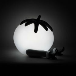 Give up (monochrome)