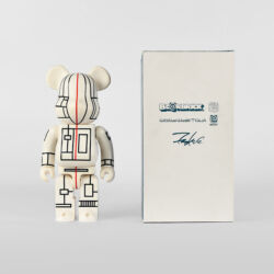 World wide tour Be@rbrick Futura 400%