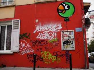 Birdy-Kids-Lyon-graffiti-rue-ballon-wall-painting-print-street-art-urbain-2013-web