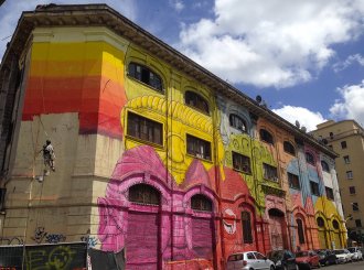 Blu-mural-street-art-Via-Del-Porto-Fluviale-Rome-italie-graffiti-2