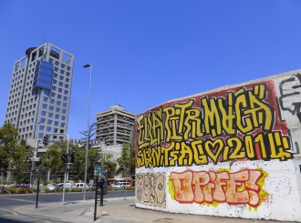 Ella-&-Pitr-Chilie-santiago-graffiti-happy-piece-art-ubrain-les-papiers-peintres-2014_5-web Ella-&-Pitr-Chilie-santiago-graffiti-happy-piece-art-ubrain-les-papiers-peintres-2014_5-web