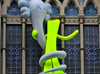 Kaws-sculpture-Pennsylvania-Academy-of-the-Fine-Arts-2013-web