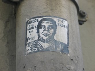 Obey-Giant-sticker-Shepard-Fairey-wall-graffiti-street-art-urbain-Paris-2007---web