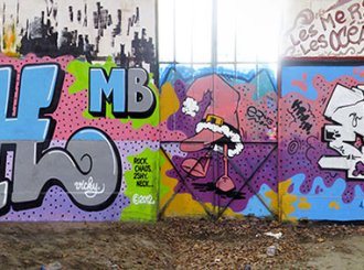 Patrice-Poch-et-Erms-collage-graffiti-street-art-urbain-Rennes-2012-web