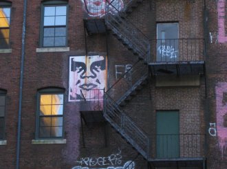 Shepard-Fairey-Obey-giant-wall-graffiti-street-art-urbain-mural-boston-2010-UK---web