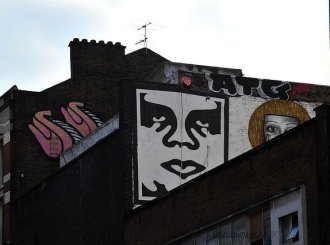 Shepard-Fairey-Obey-giant-wall-graffiti-street-art-urbain-mural-london-londres-2010-UK---web